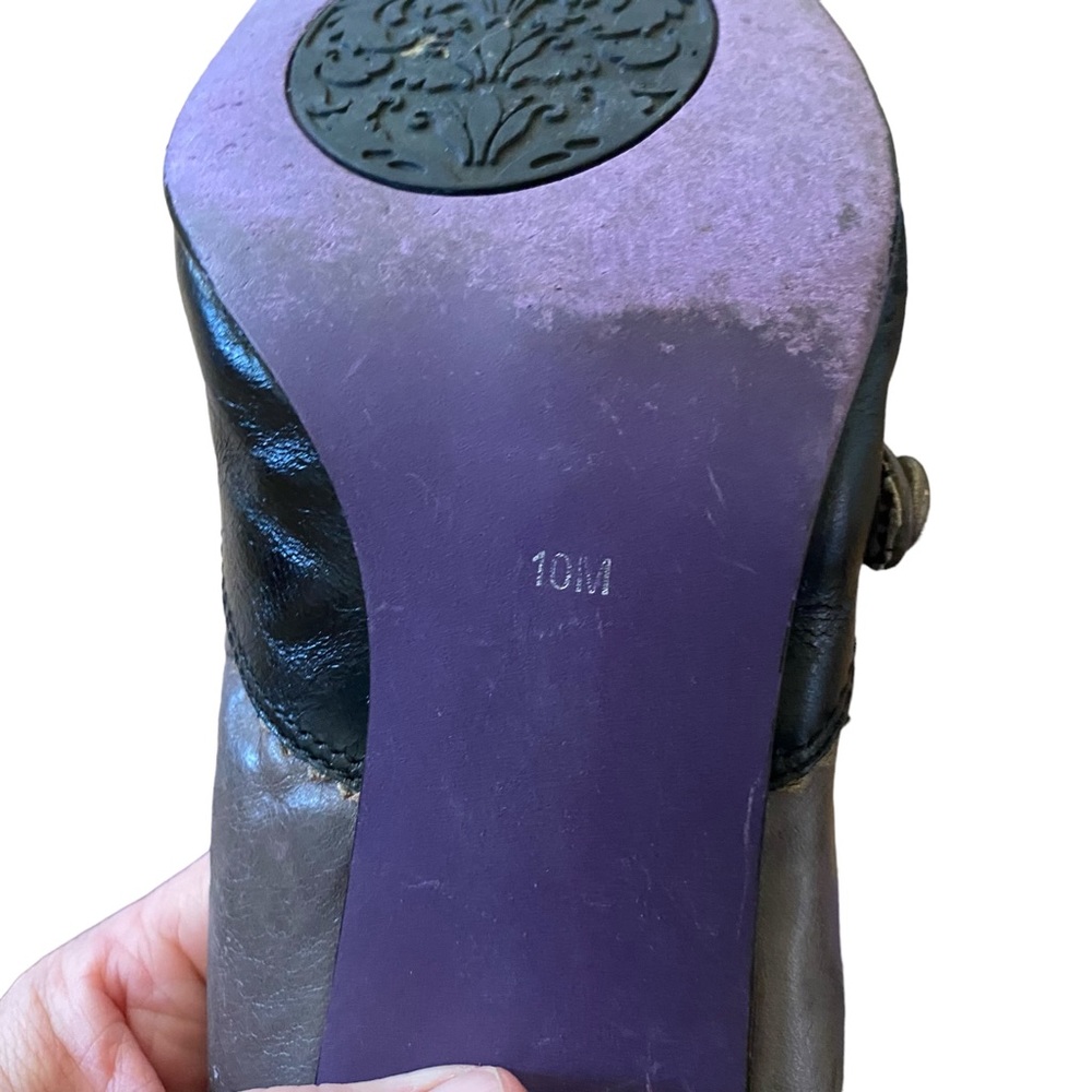 Bobbi Blu Donna Mary Jane Black & Pewter Leather Size 10 EUC - Picture 9 of 9